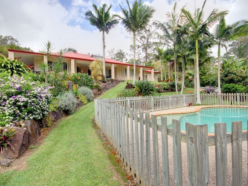 49 Birdlife Court, Nerang QLD 4211