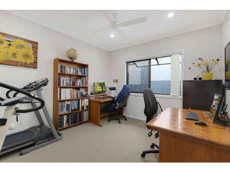 6 Strauss Court, Nerang QLD 4211