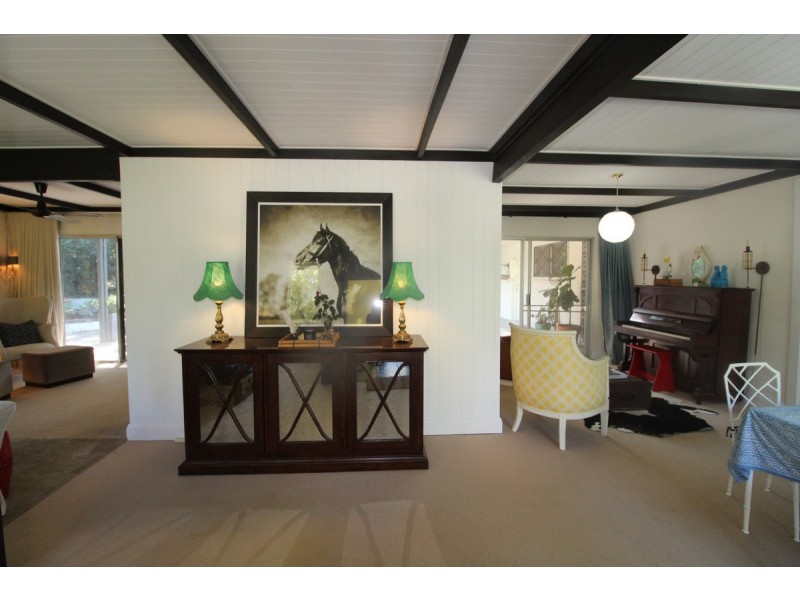 6 Kupara Street, Nerang QLD 4211