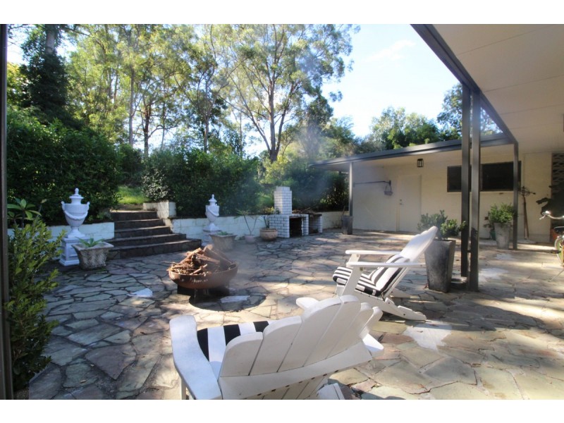 6 Kupara Street, Nerang QLD 4211