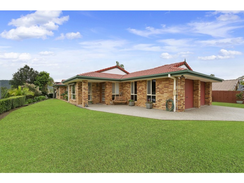 2 Strauss Court, Nerang QLD 4211