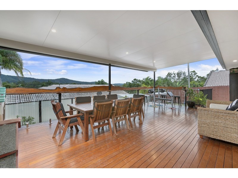 2 Strauss Court, Nerang QLD 4211