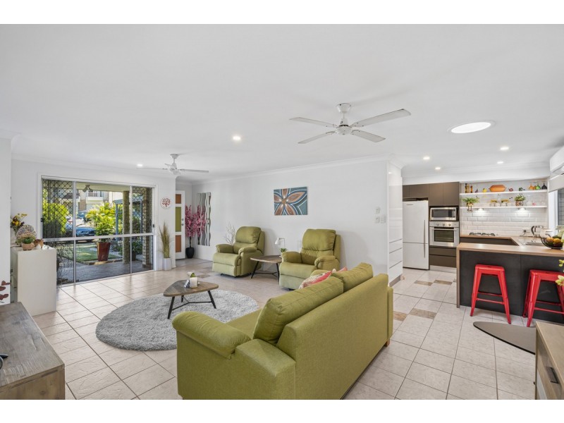 2 Olmo Court, Nerang QLD 4211