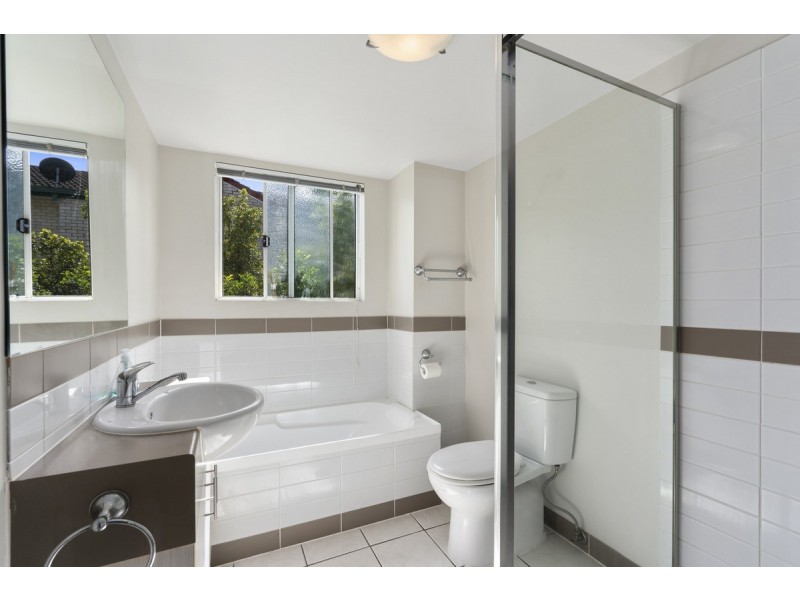 3/11 Clark Street, Biggera Waters QLD 4216