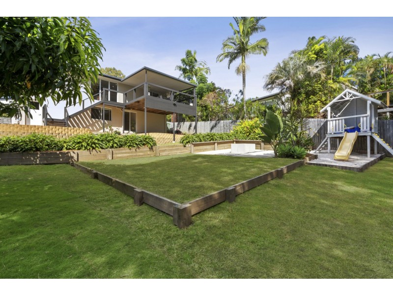 21 Woolmere Street, Carrara QLD 4211