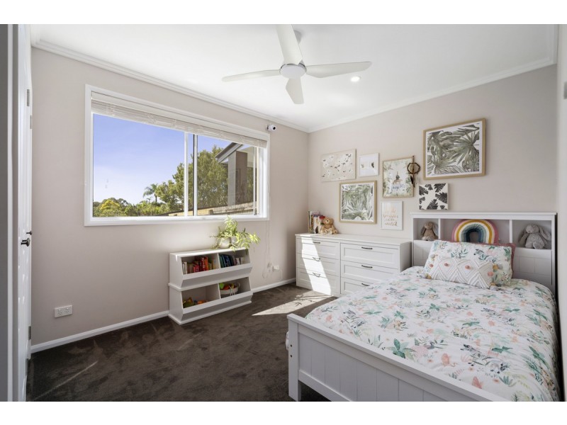 21 Woolmere Street, Carrara QLD 4211