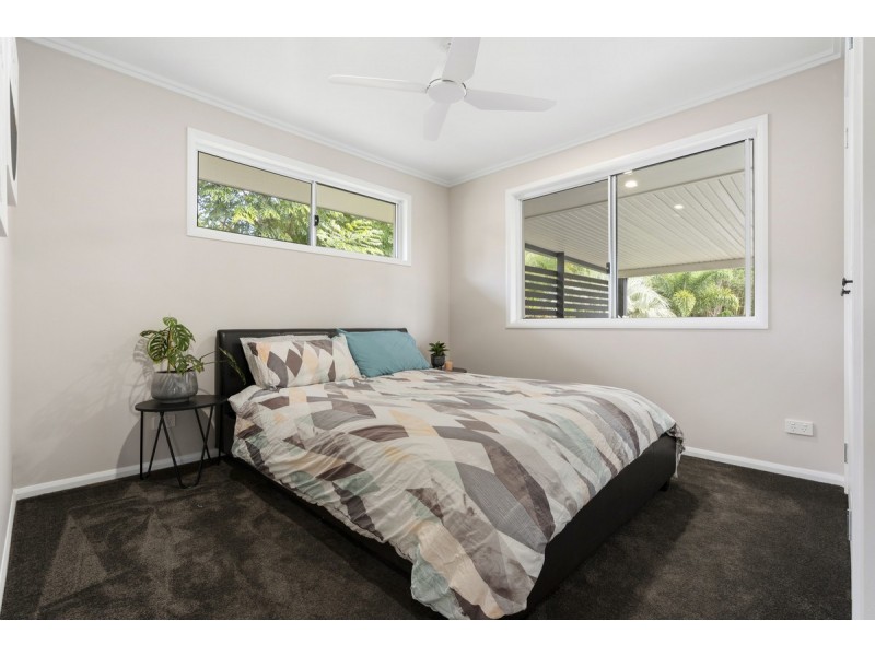 21 Woolmere Street, Carrara QLD 4211