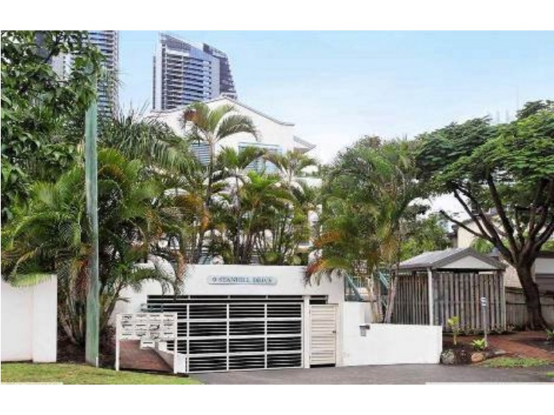 2/9 Stanhill Drive, Surfers Paradise QLD 4217