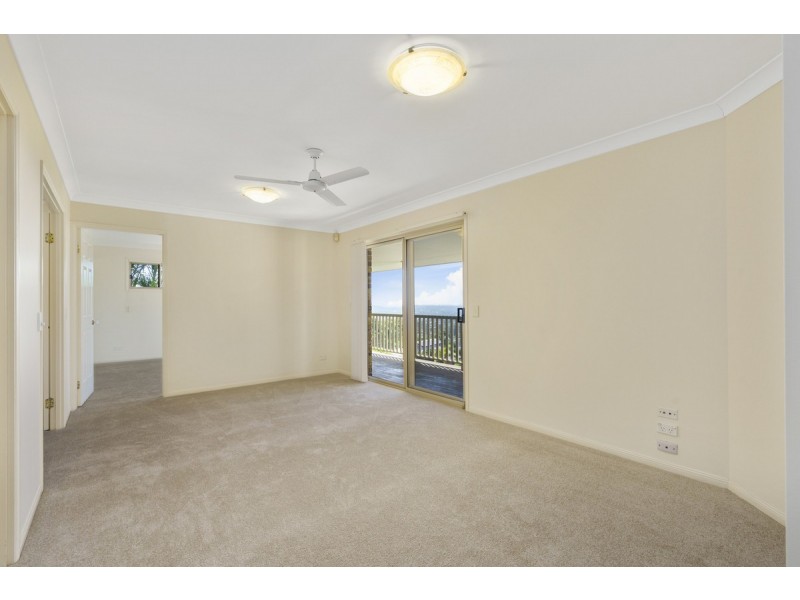 105 Armstrong Way, Highland Park QLD 4211