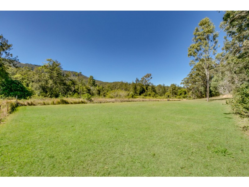 49-51 Thornbird Court, Canungra QLD 4275
