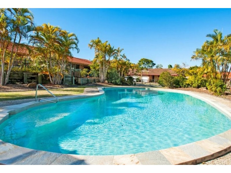 33/167 Central Street, Labrador QLD 4215