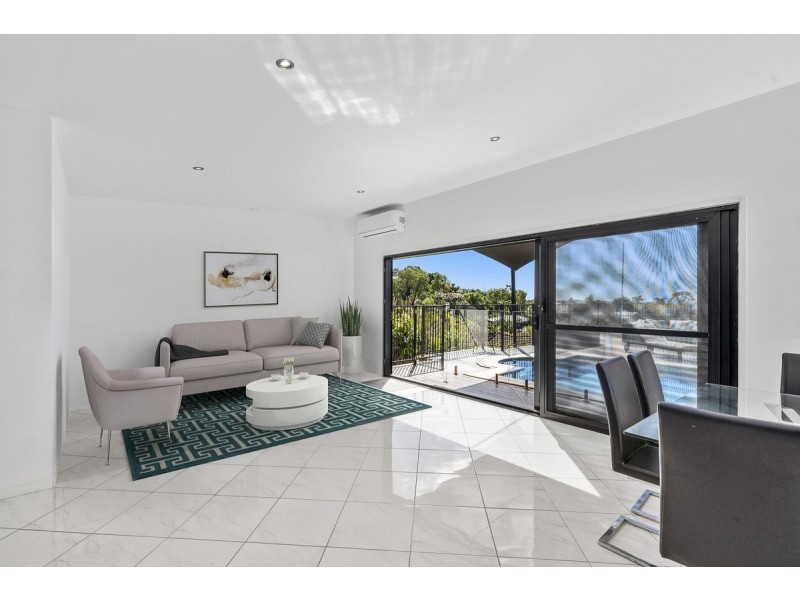 7 Forfar Court, Highland Park QLD 4211