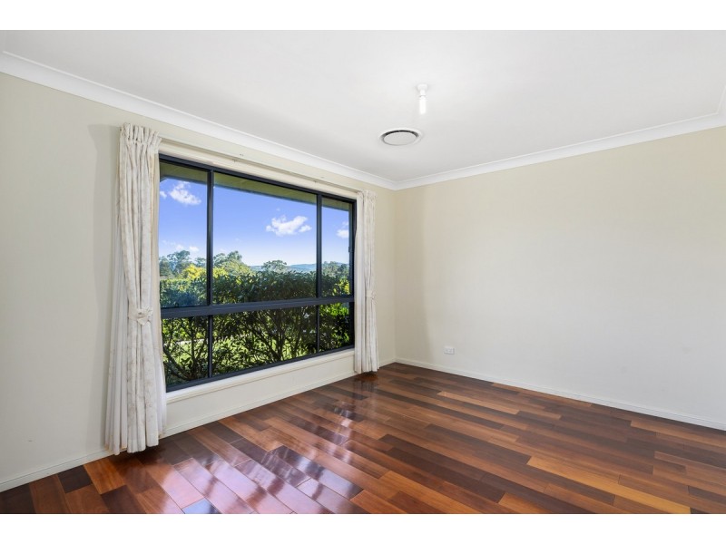 15 Stringybark Drive, Molendinar QLD 4214