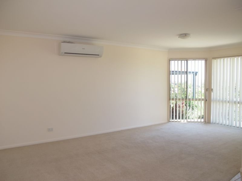 5 Lochinvar Court, Highland Park QLD 4211