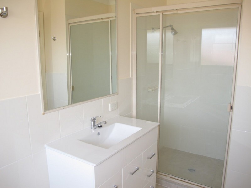 5 Lochinvar Court, Highland Park QLD 4211