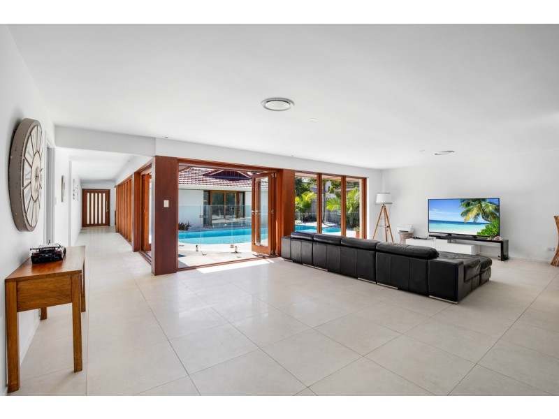 49 Blair Athol Crescent, Bundall QLD 4217