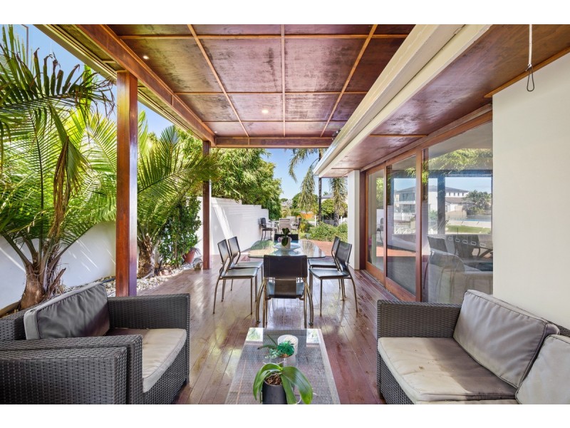 49 Blair Athol Crescent, Bundall QLD 4217