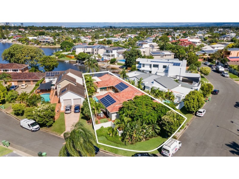 49 Blair Athol Crescent, Bundall QLD 4217