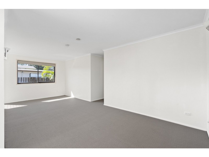 24 Railway Parade, Nerang QLD 4211