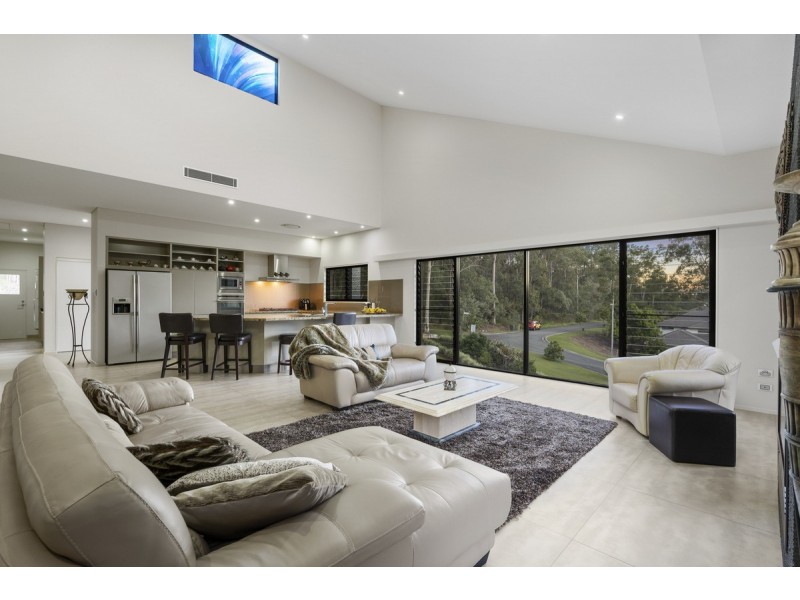 1 Carham Court, Nerang QLD 4211