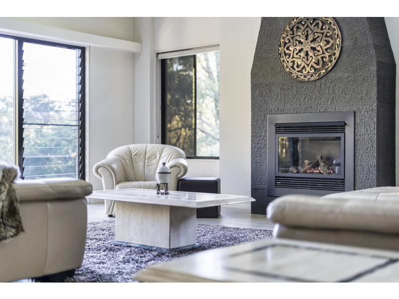 1 Carham Court, Nerang QLD 4211