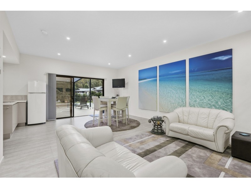 1 Carham Court, Nerang QLD 4211