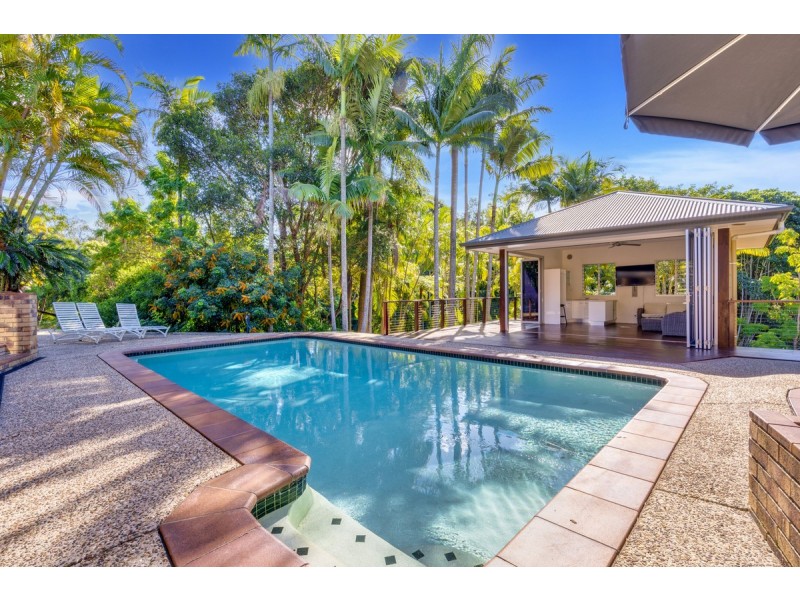 13 Edelsten Court, Carrara QLD 4211
