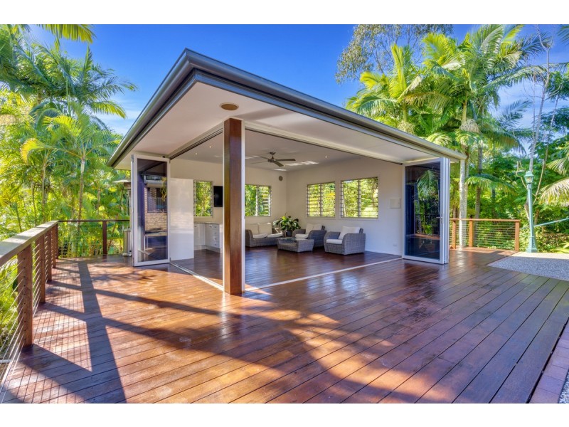 13 Edelsten Court, Carrara QLD 4211