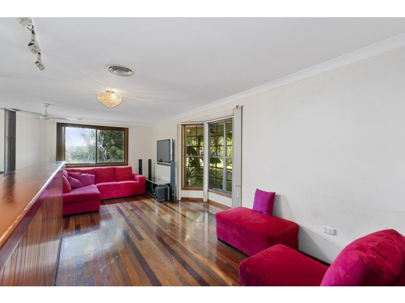 9 Winderadeen Court, Nerang QLD 4211