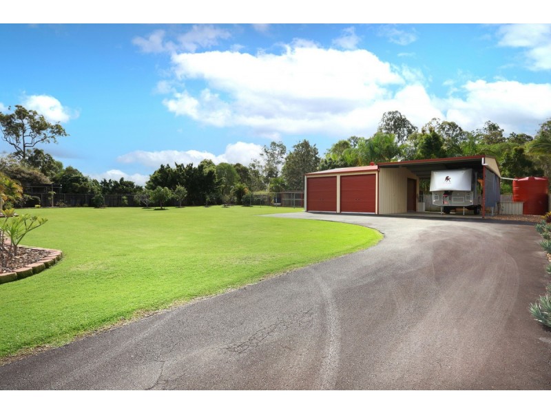 18 Pasture Place, Mount Nathan QLD 4211