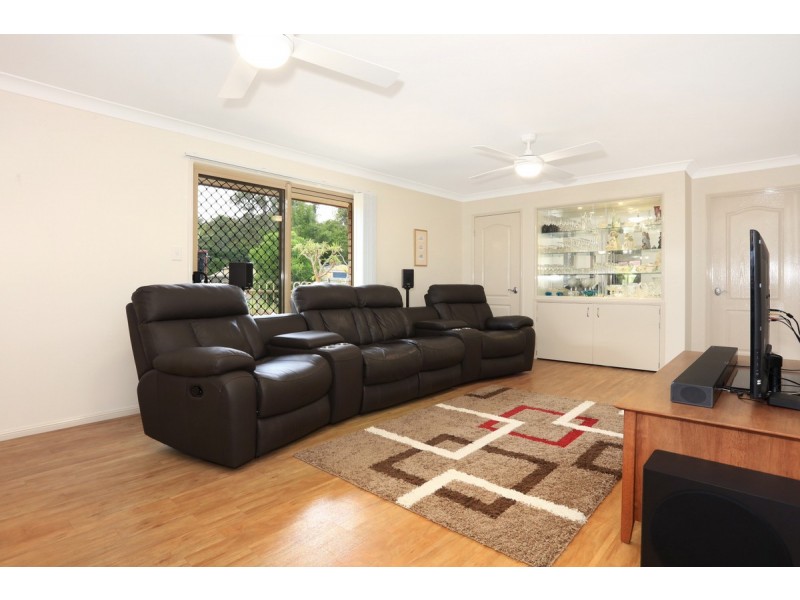 18 Pasture Place, Mount Nathan QLD 4211