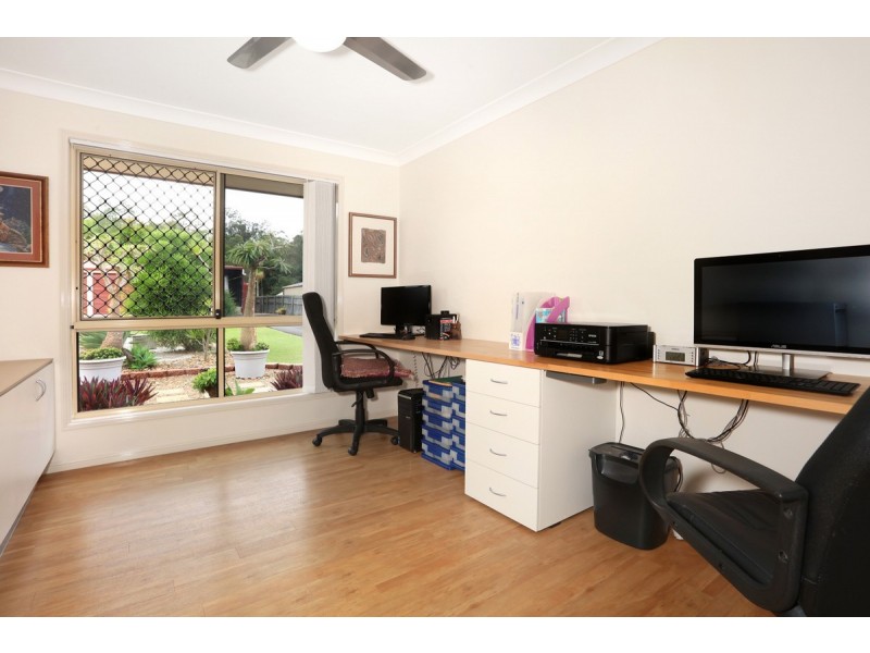 18 Pasture Place, Mount Nathan QLD 4211