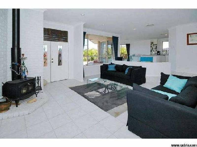 Highland Park QLD 4211