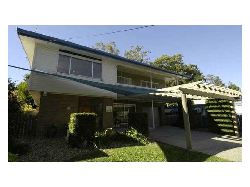 18 Berrigan Street, Southport QLD 4215