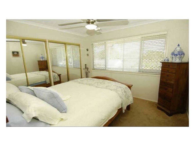 18 Berrigan Street, Southport QLD 4215