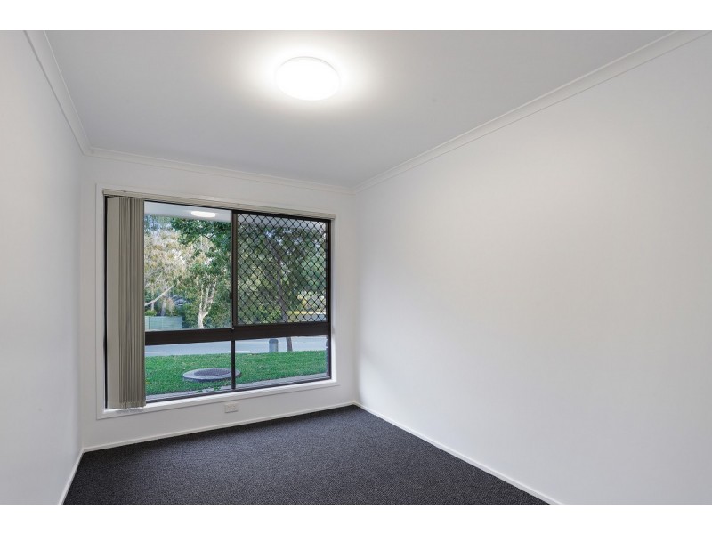 2/131 Cotlew Street, Ashmore QLD 4214