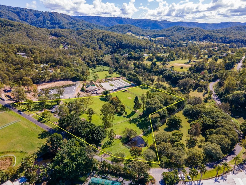 68 Heritage Drive, Clagiraba QLD 4211