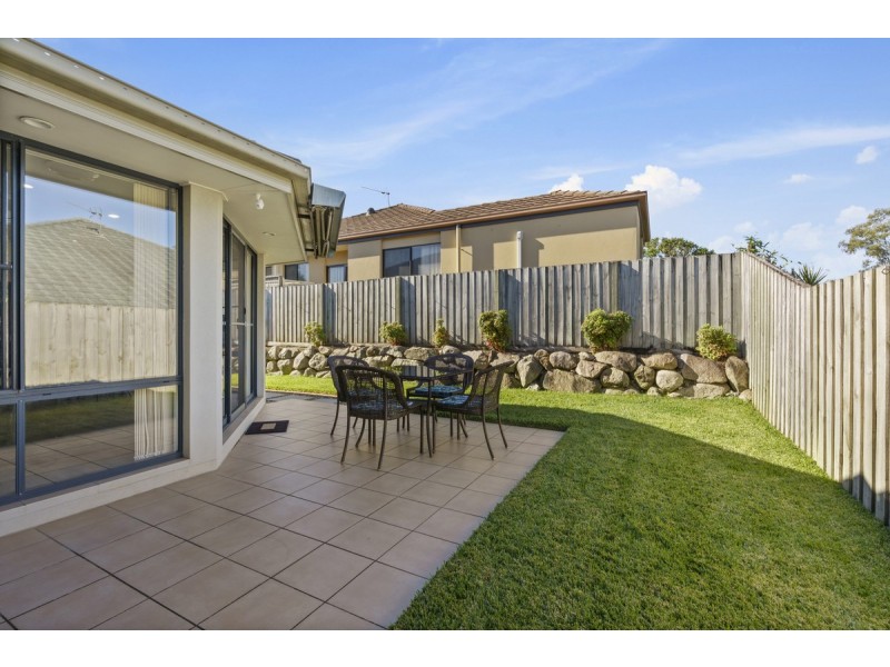 26 Rhiannon Drive, Ashmore QLD 4214