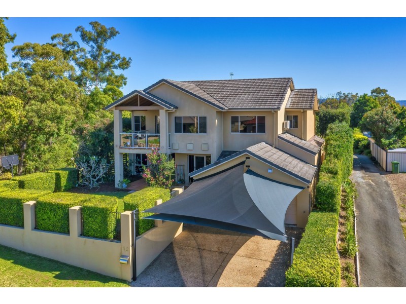 12 Ridgeline Way, Highland Park QLD 4211