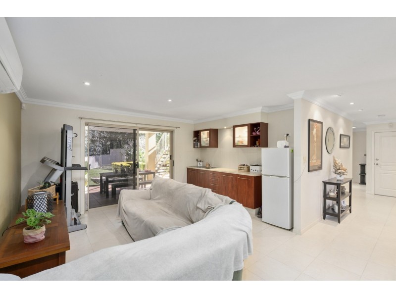 12 Ridgeline Way, Highland Park QLD 4211
