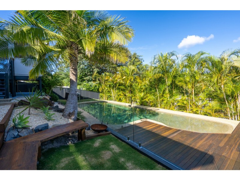 5 Ardrossan Place, Highland Park QLD 4211