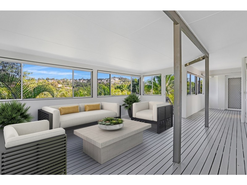 5 Ardrossan Place, Highland Park QLD 4211