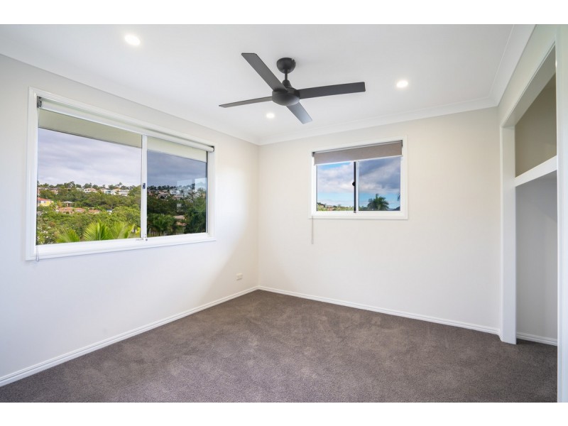 5 Ardrossan Place, Highland Park QLD 4211