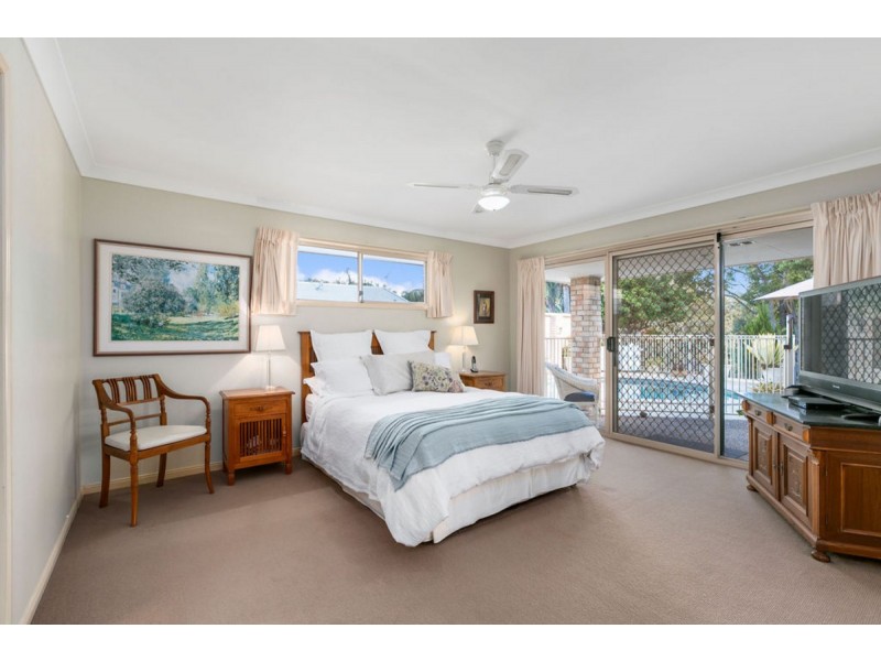 43 Nerang River Drive, Nerang QLD 4211