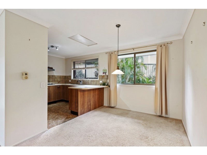 44 Warrungen Way, Ashmore QLD 4214