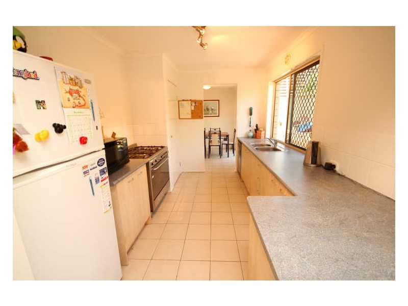 14 Zane Street, Molendinar QLD 4214