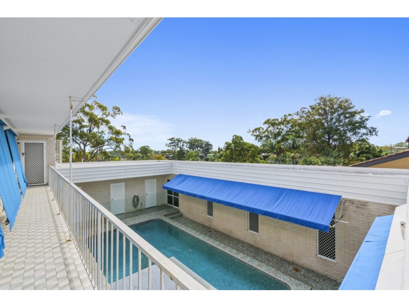 6 Binalong Drive, Ashmore QLD 4214