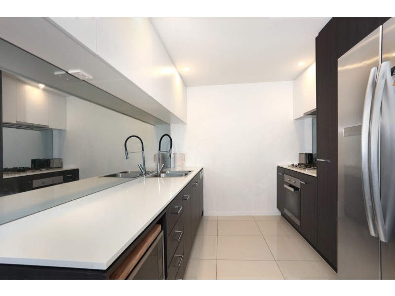 3903/25-31 East Quay Drive, Biggera Waters QLD 4216