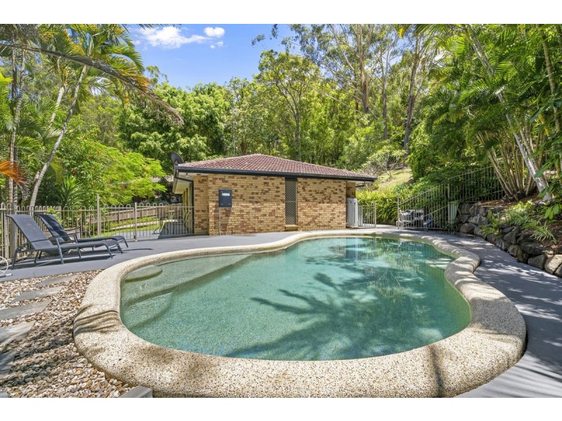 13 Coote Court, Currumbin Waters QLD 4223