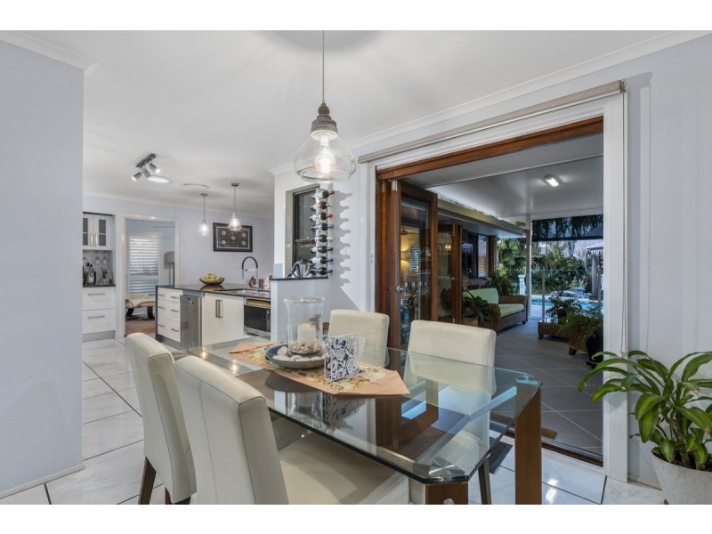 12 Tiley Court, Highland Park QLD 4211